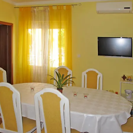 Vjera - Big117 By Interhome * Biograd Na Moru