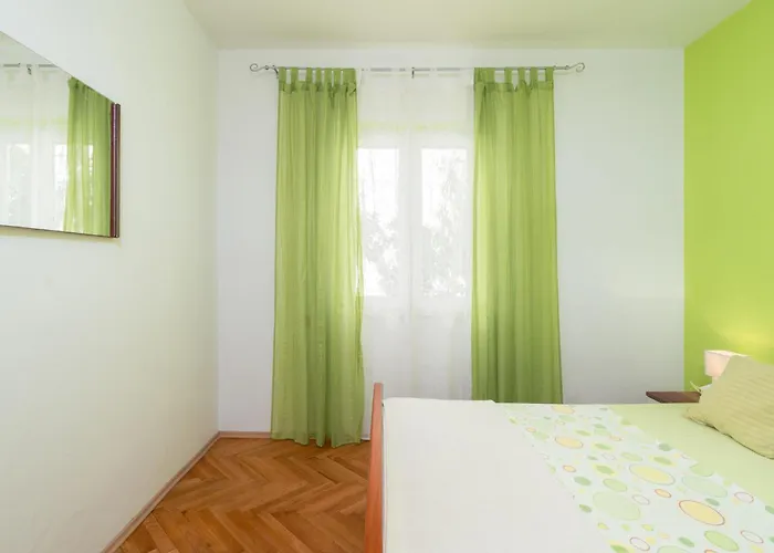 Vjera By Interhome *