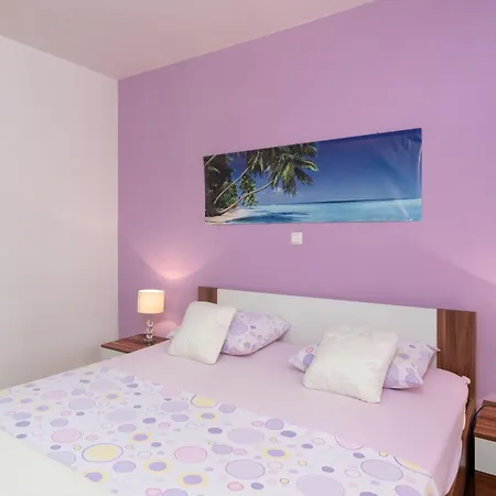 Apartamento Vjera By Interhome Biograd Na Moru