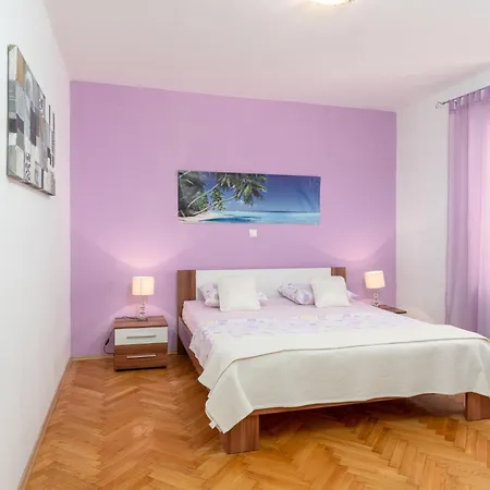 Apartamento Vjera By Interhome Biograd Na Moru